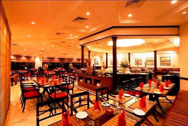 Sarovar Portico