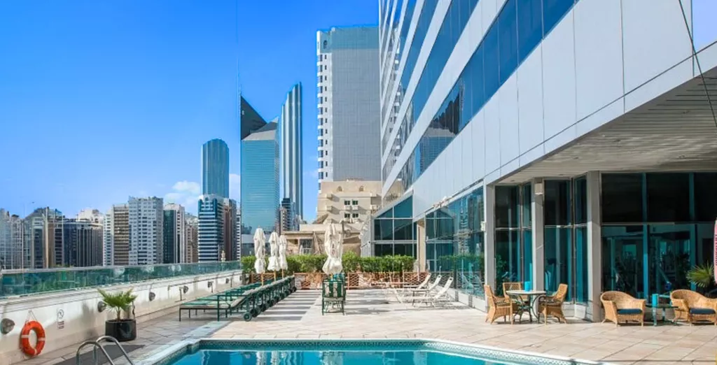 Corniche Hotel